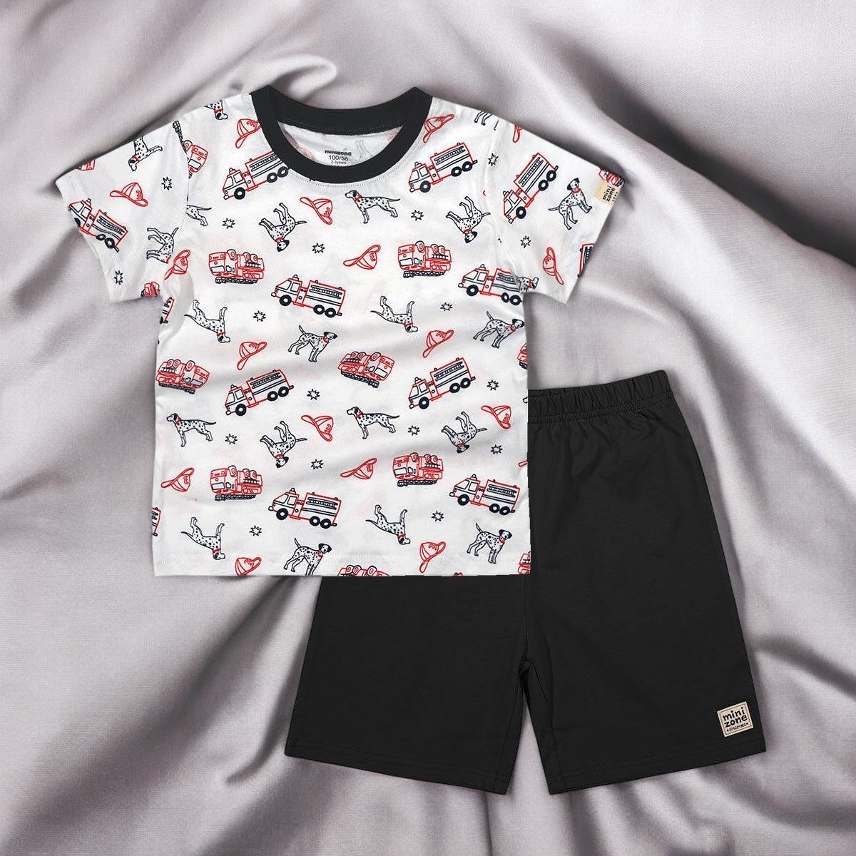 Match & Chill – Cotton Short-Sleeved Lounge Set for Parents & Baby
